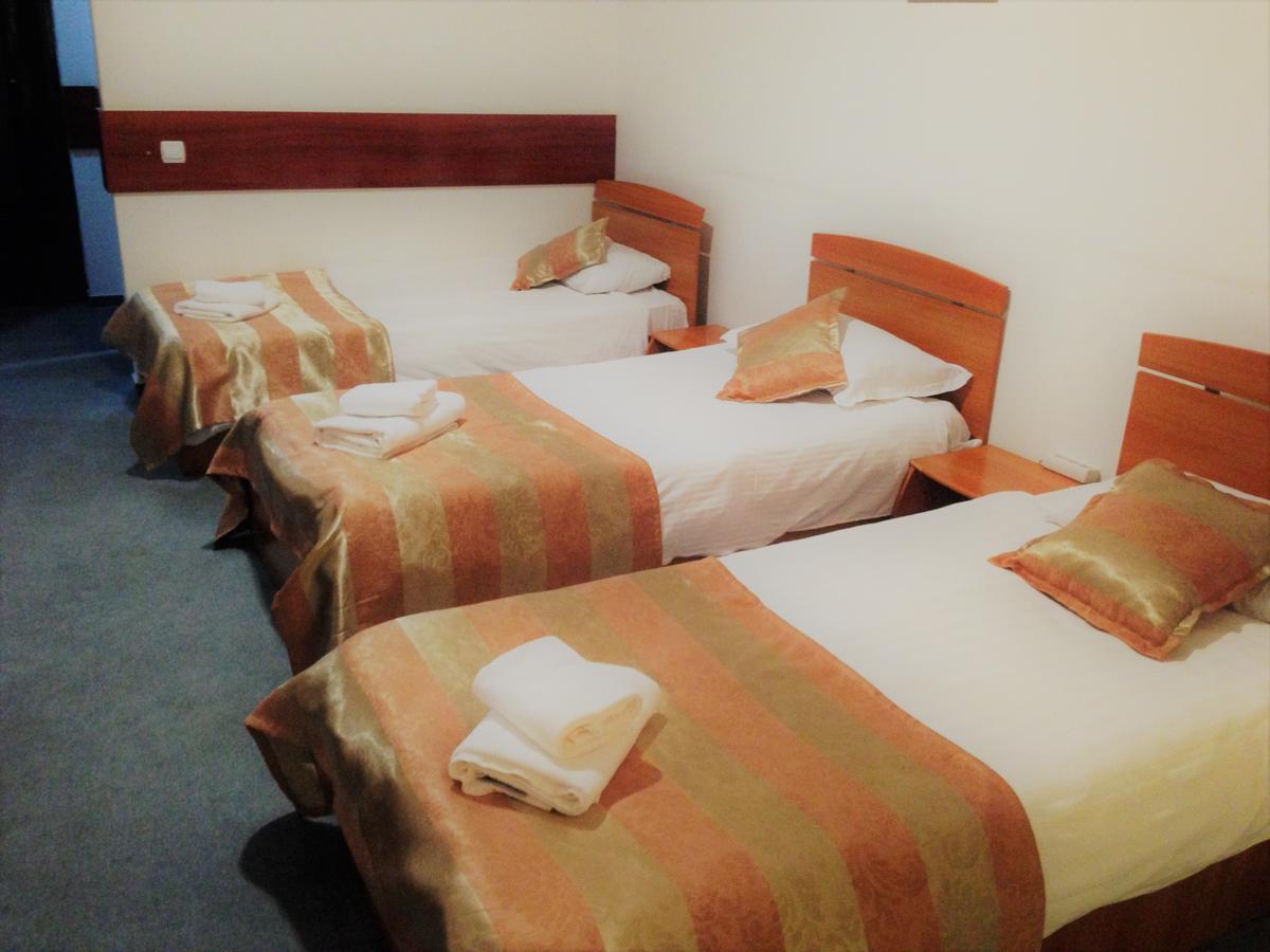 كرايوفا Hotel Lido المظهر الخارجي الصورة